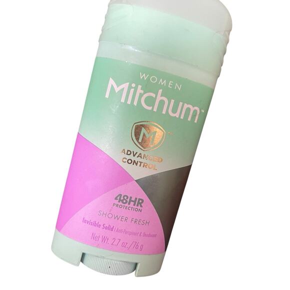 1 x Mitchum Women Solid Triple Odor Defense Shower Fresh 2.7oz - Picture 2 of 3